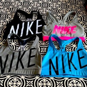 SPECIAL BUNDLE! 4 LIKE NEW Nike Sports Bras